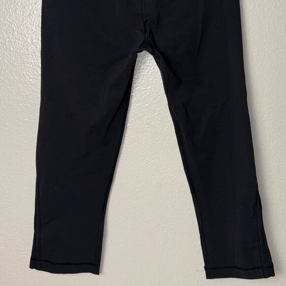 Lululemon Leggings women's size 6 Inspire Crop Luxtreme four-way stretch Black - Picture 13 of 16